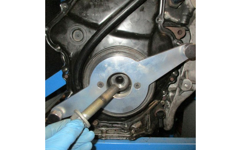 Zusatzbild 2 Haltewerkzeug Schwingungsdämpfer VAG 1,8 / 2,0 TSi