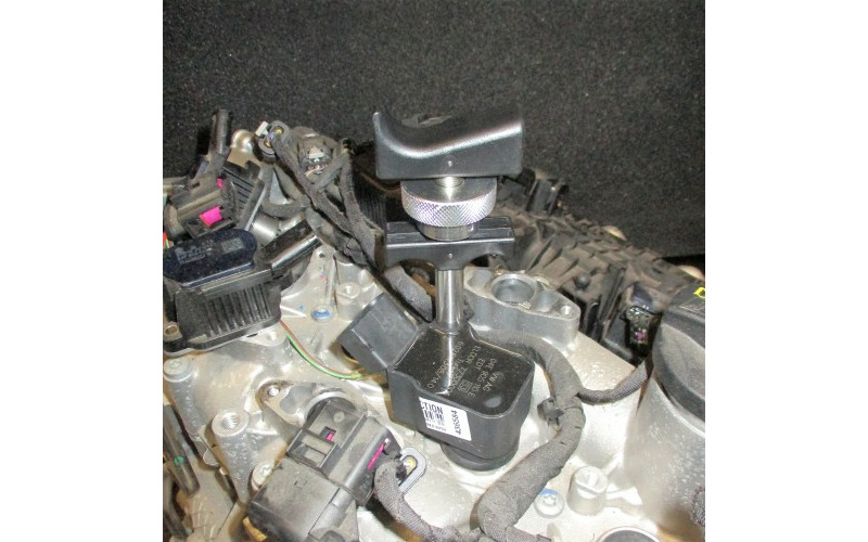 Zusatzbild 3 Zündspulen-Abzieher für VAG 1,2-6,0 Benzinmotoren